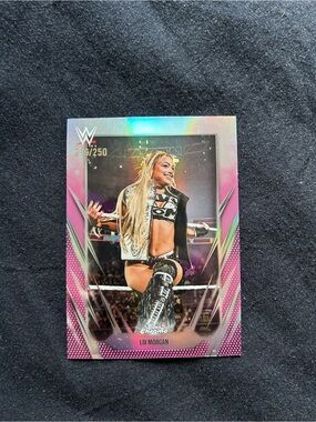 Liv Morgan WWE Topps Chrome 216/250 Pink Refractor